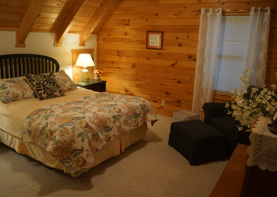 Bearclaw Upstairs Bedroom